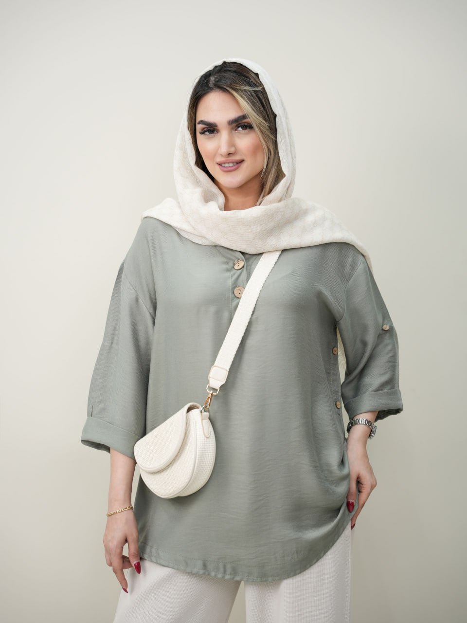 جلوبسته بغل دکمه تمشک کد6020