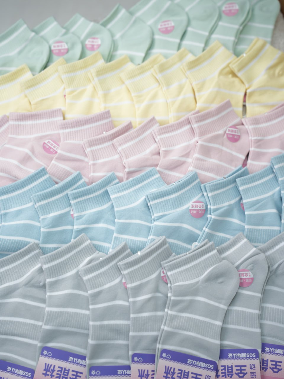 جوراب راه راه بارلی کد 6329