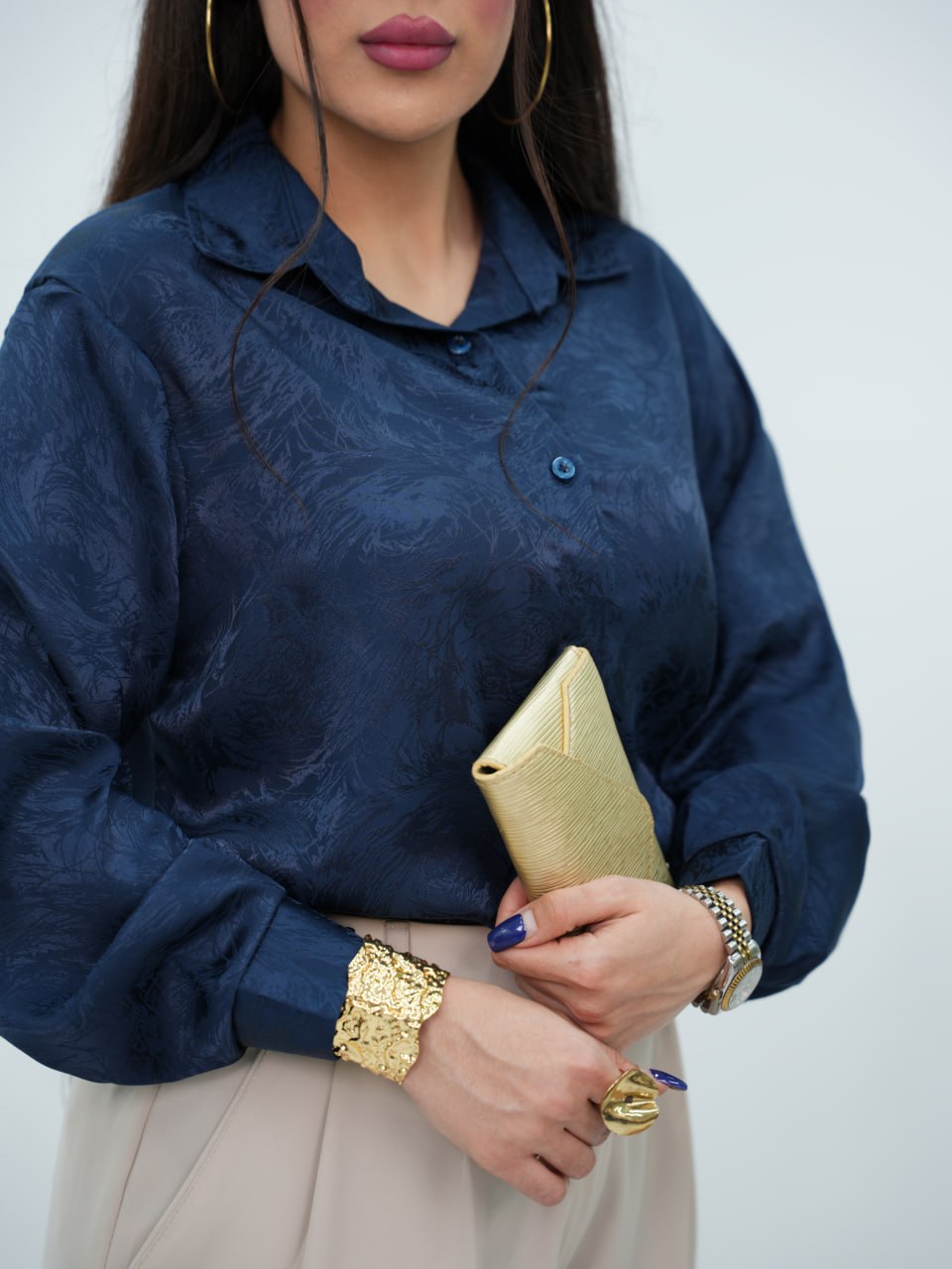 شومیز ساتن طرحدار نواز کد6887