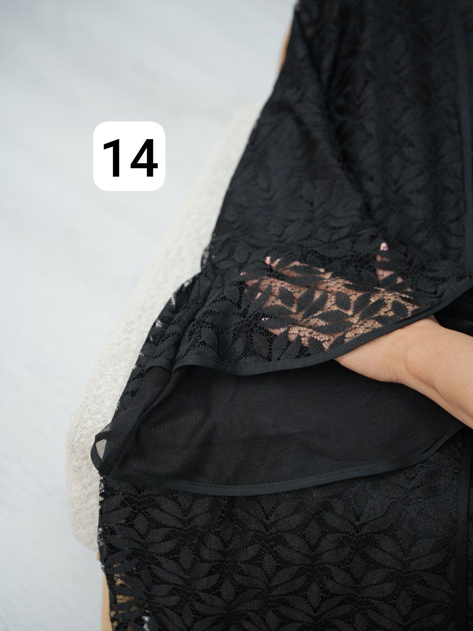 مانتو جلو باز مزونی دانتل جیلان کد7124