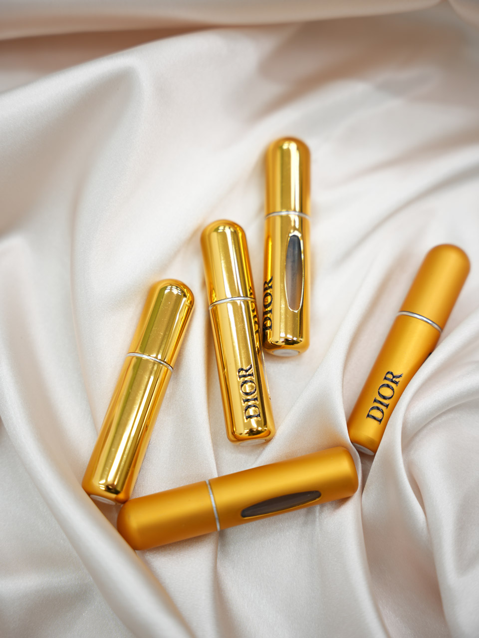محفظه نگهدارنده عطر و ادکلن کد7137