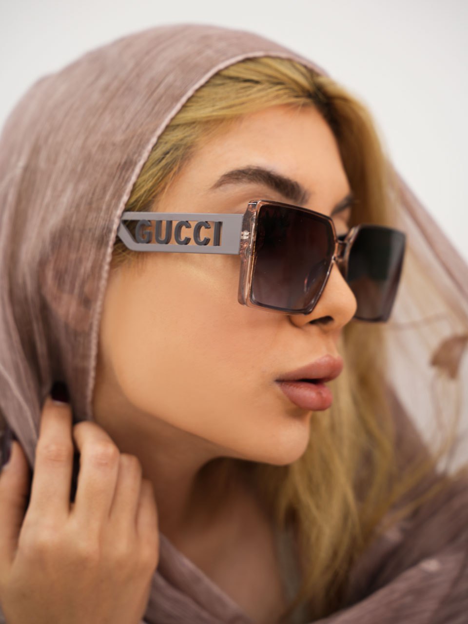 عینک GUCCI مربعی 7218