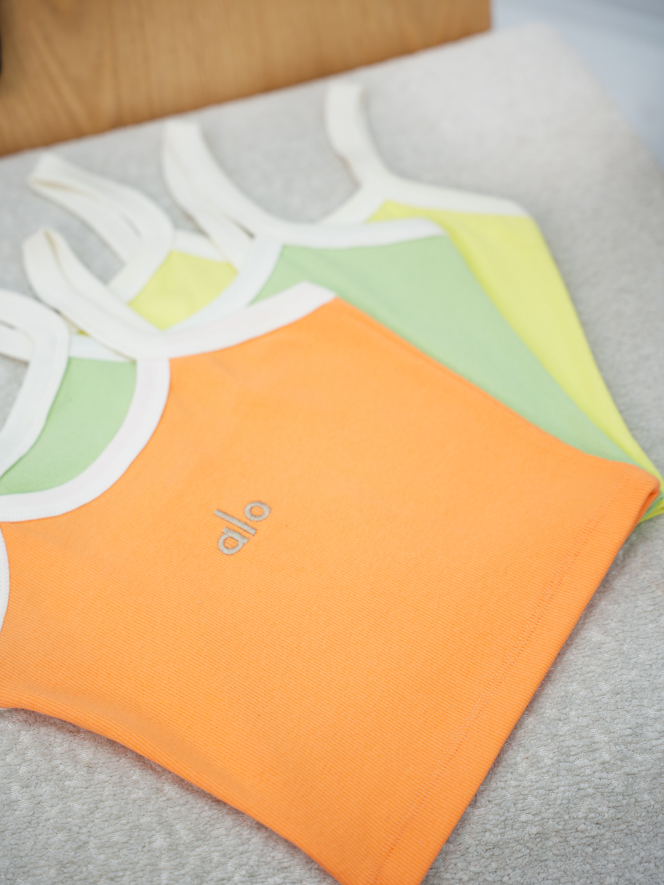 کراپ تاپ alo فارا کد7280