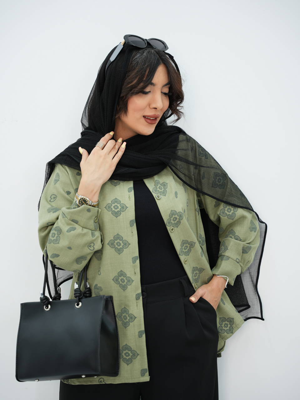 شومیز گلدوزی بغل بند لُرد کد7322
