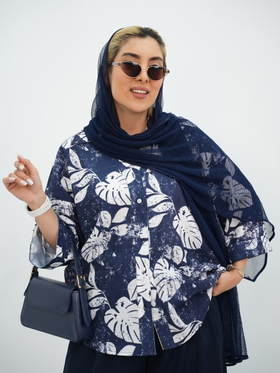 شومیز طرح چاپی یقه هفت انجیری کد7596