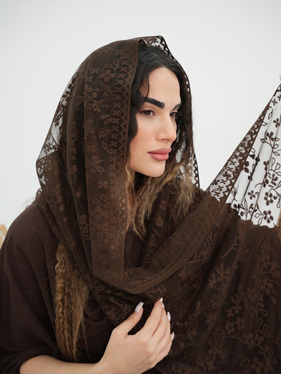 شال دانتل گلگون کد7631