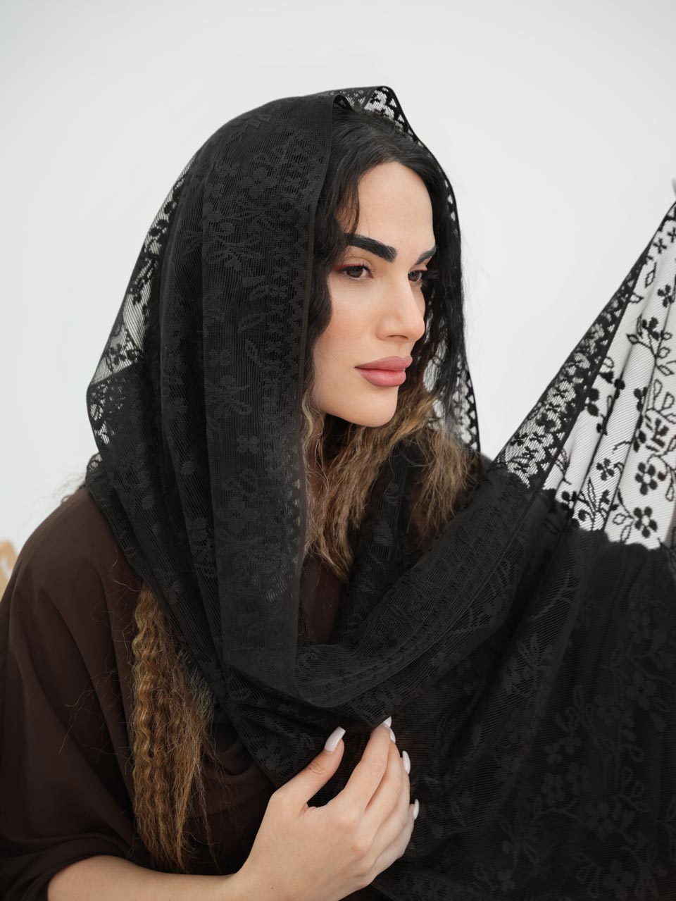 شال دانتل گلگون کد7631